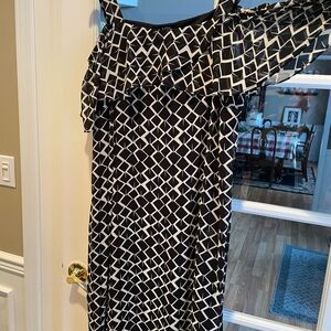 MSK black & white print fully lined evening maxi dress, cold shoulder